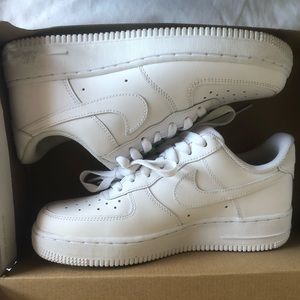 Women’s Airforce 1’s